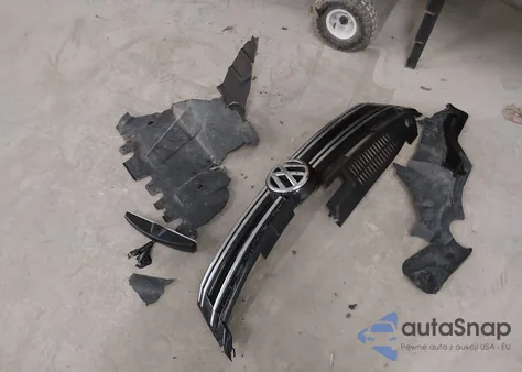 2017 Volkswagen Tiguan 2.0T Wolfsburg Edition from USA, damaged, VIN WVGSV7AX0HK002549